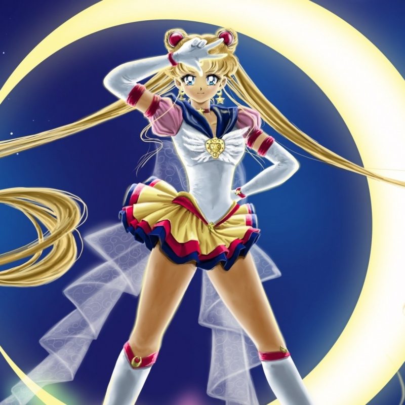 Sailor moon candi chain smoking